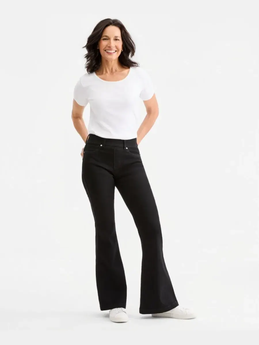 Джинсы клеш с высокой посадкой Shaping Flare High-Rise Pull-On Style & Co