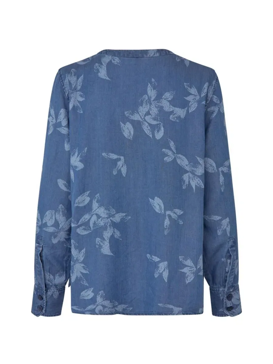 Блузка с длинным рукавом MaDariane Floral Long-Sleeve Denim Blouse Masai Copenhagen — изображение 5 из 6