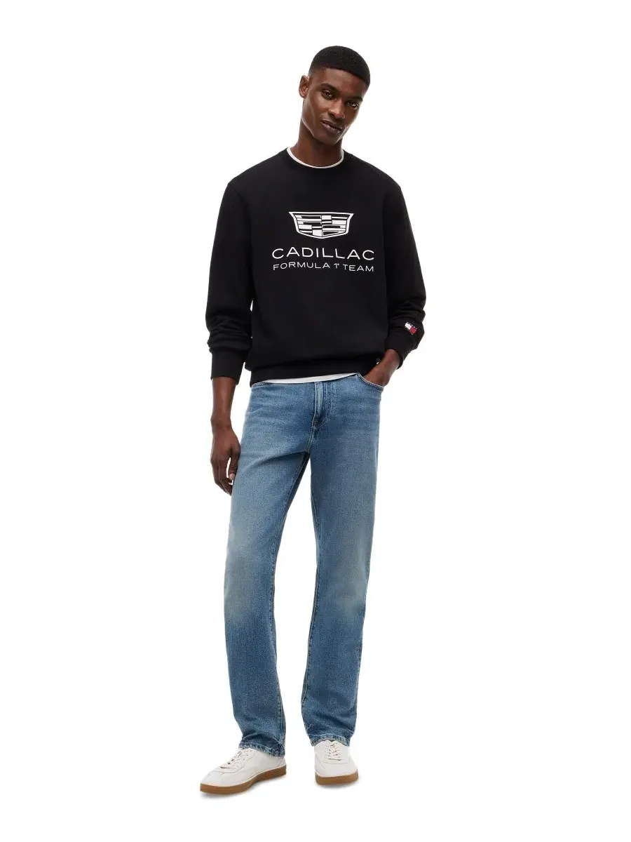Мужской свитшот с графическим изображением эмблемы Cadillac F1 Tommy Hilfiger — изображение 2 из 4, черный