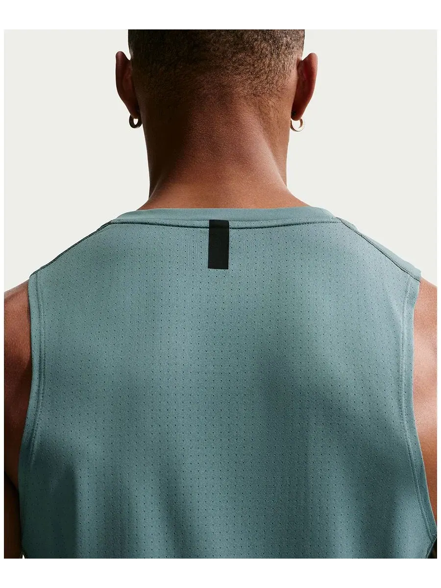Тренировочная майка Pro Men's Dri-FIT Nike — изображение 4 из 6, зеленый