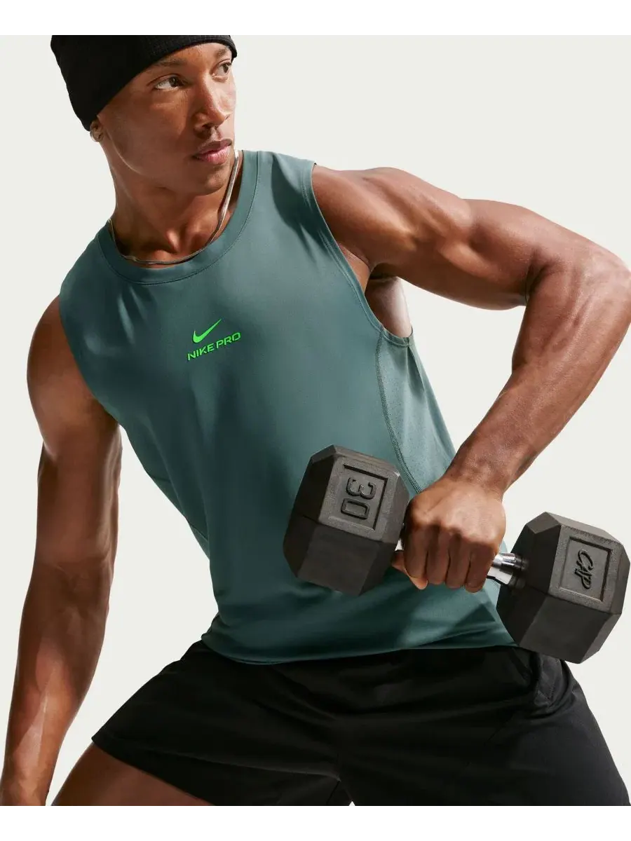 Тренировочная майка Pro Men's Dri-FIT Nike — изображение 6 из 6, зеленый