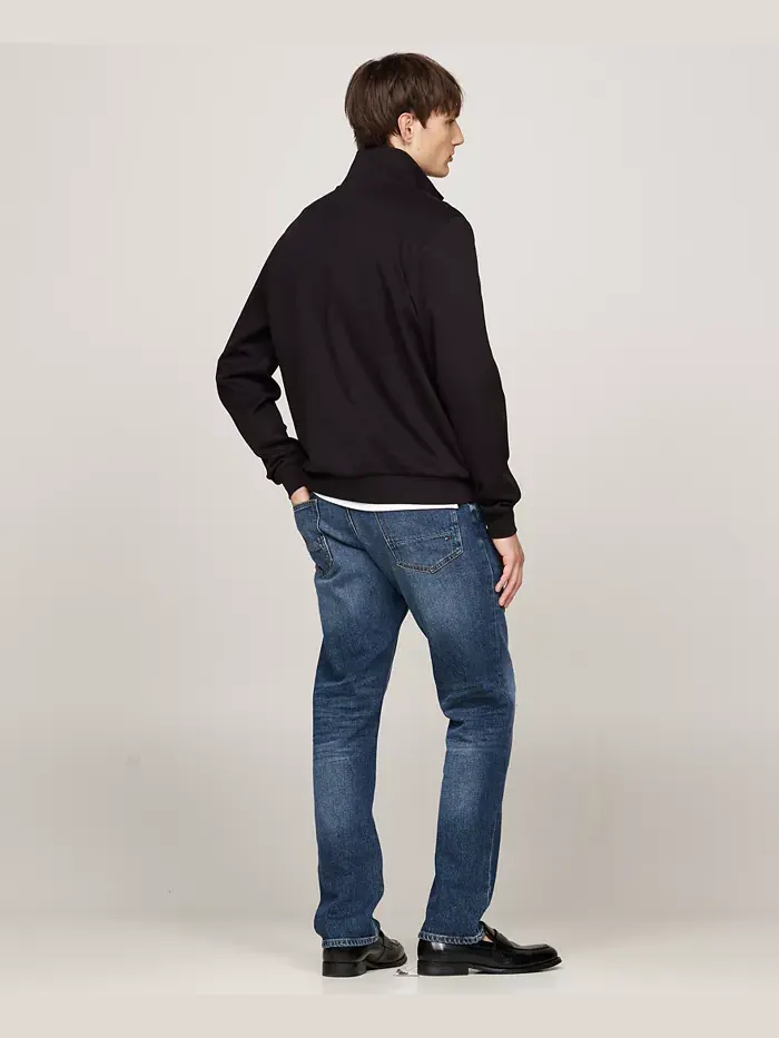 Мужская толстовка Essential Intechno Knit Regular-Fit с молнией 1/4 Tommy Hilfiger — изображение 3 из 4, черный