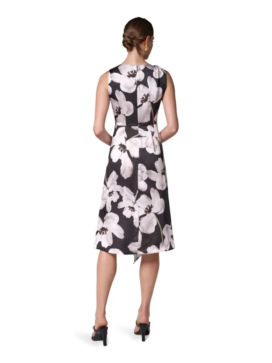 Платье миди с асимметричным подолом и принтом, модель Floral Asymmetrical Hem Boat Neck Midi Dress — изображение 4 из 7