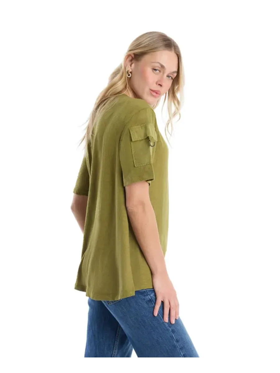 Женская футболка с круглым вырезом и асимметричным низом WILT Clothing — изображение 2 из 4, мох