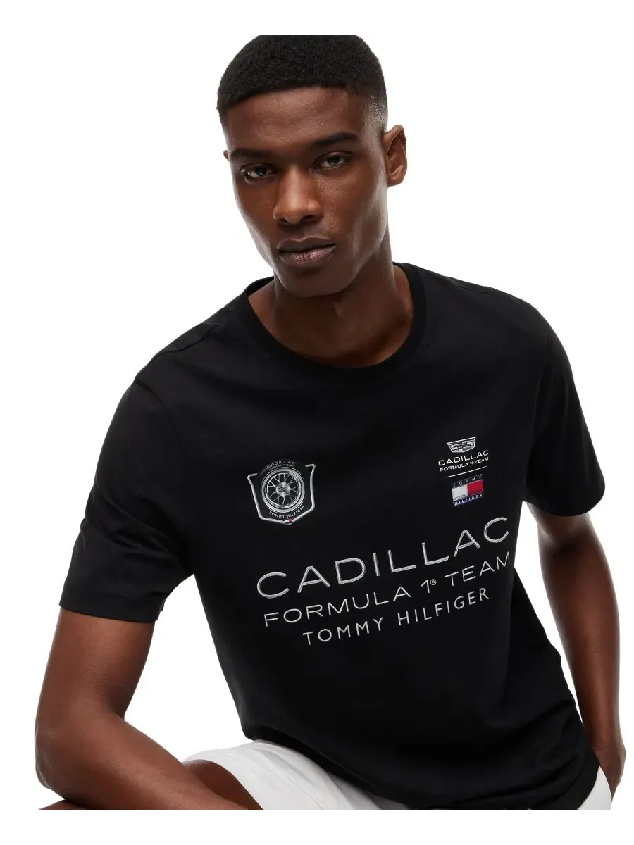 Мужская футболка с гоночным принтом Cadillac F1 Tommy Hilfiger — изображение 2 из 4, черный