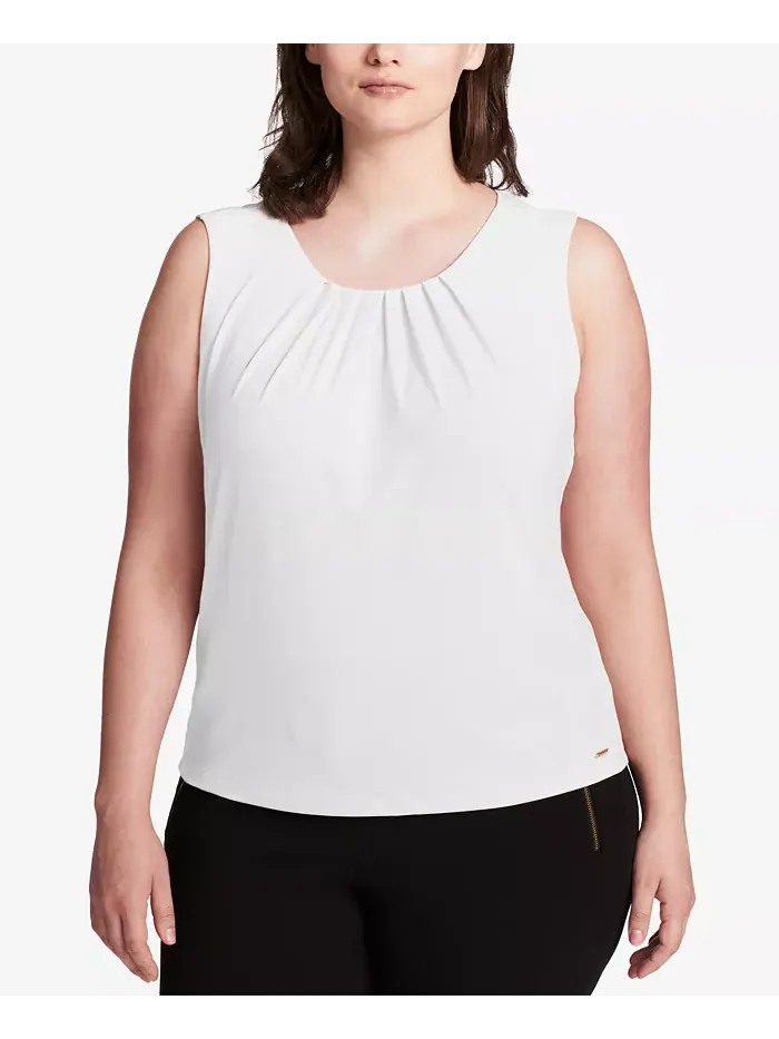 Женская блузка без рукавов с плиссированной горловиной Plus Size Calvin Klein — изображение 1 из 2, белый