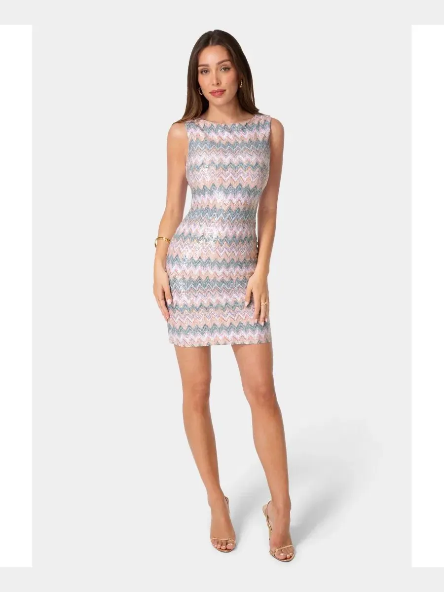 Платье-мини с блестками Chevron-Sequin Bebe — изображение 1 из 4, мульти