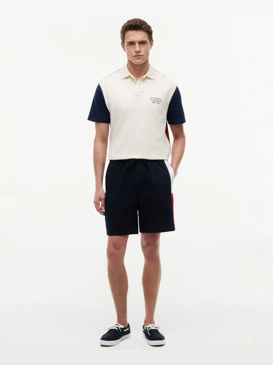 Мужские шорты Dover 20 см , стандартного кроя, из поплина с логотипом Tommy Hilfiger — изображение 2 из 4, голубой