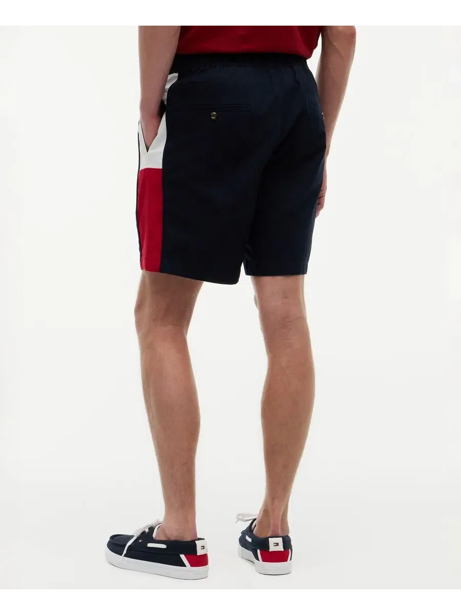 Мужские шорты Dover 20 см , стандартного кроя, из поплина с логотипом Tommy Hilfiger — изображение 4 из 4, голубой