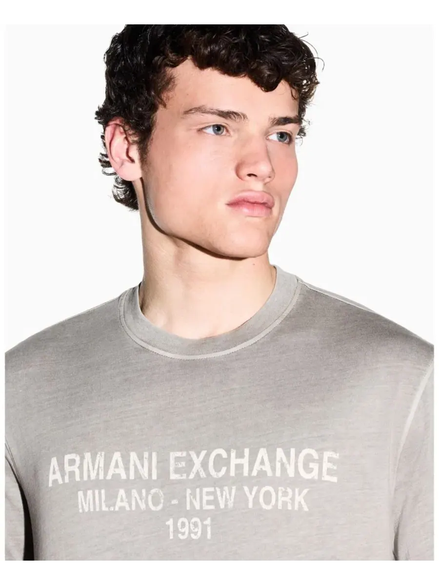 Футболка с принтом Vintage Wording A|X Armani Exchange — изображение 2 из 6, винтажный хаки