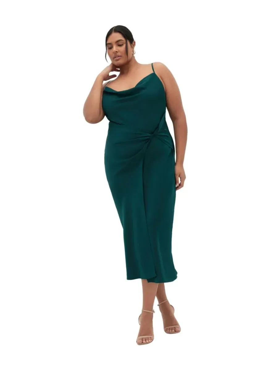 Платье-комбинация с драпировкой Adelina Twist Cowl Neck Sateen Slip Dress CITY CHIC — изображение 1 из 5, изумруд