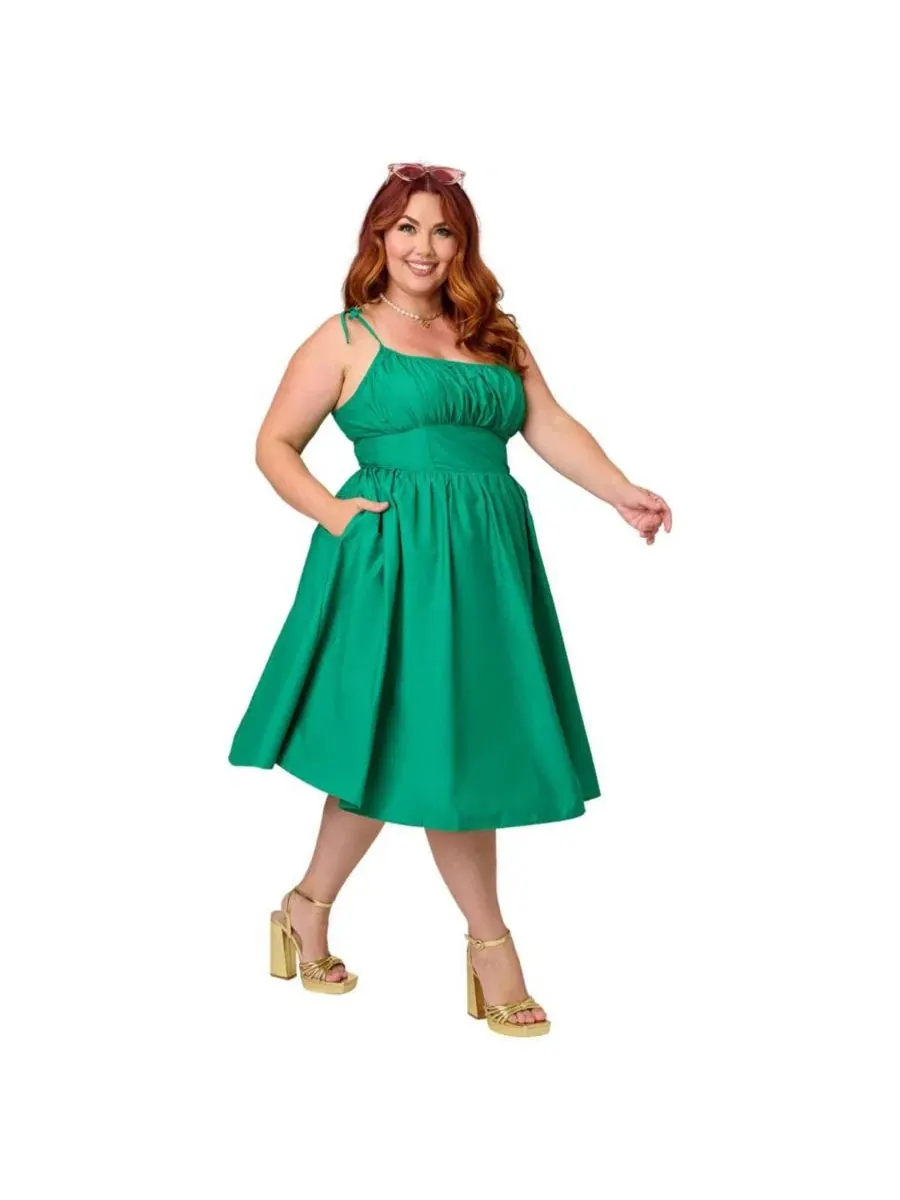 Платье-трапеция с открытыми плечами и завязками, модель 1950s Cotton Swing Dress Unique Vintage — изображение 1 из 5, зеленый