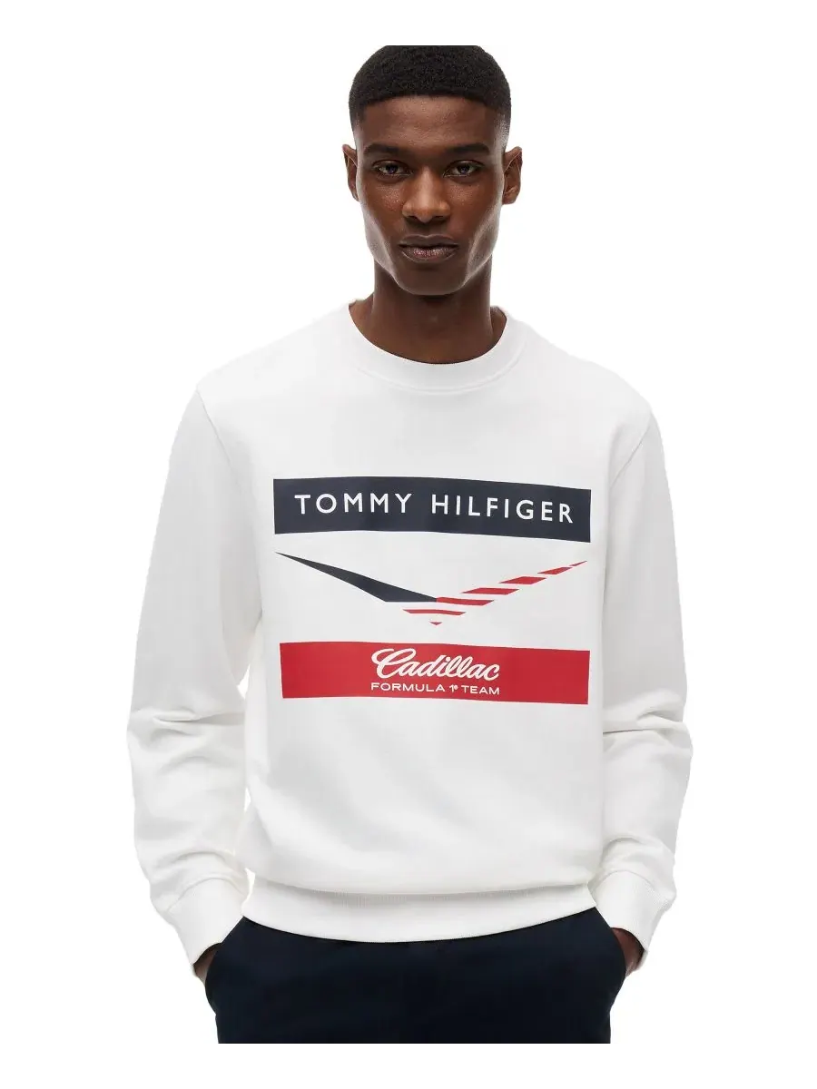 Мужской свитшот с логотипом "шеврон" x Cadillac F1 Tommy Hilfiger — изображение 1 из 4, белый