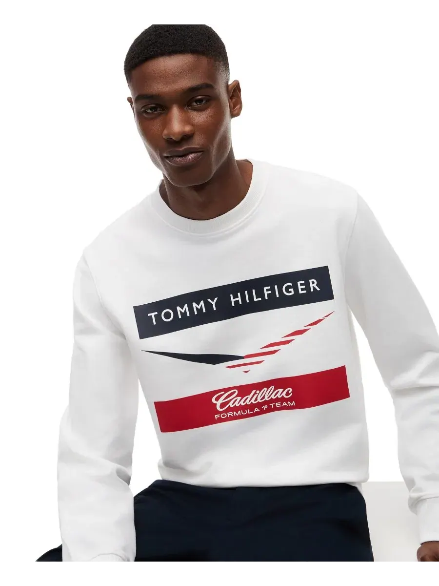 Мужской свитшот с логотипом "шеврон" x Cadillac F1 Tommy Hilfiger — изображение 3 из 4, белый
