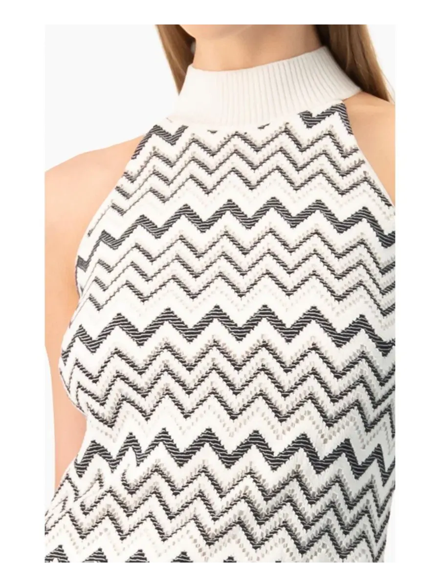 Платье миди без рукавов с принтом Chevron Jacquard, модель Zigzag Knit Ivonne — изображение 4 из 6, белый