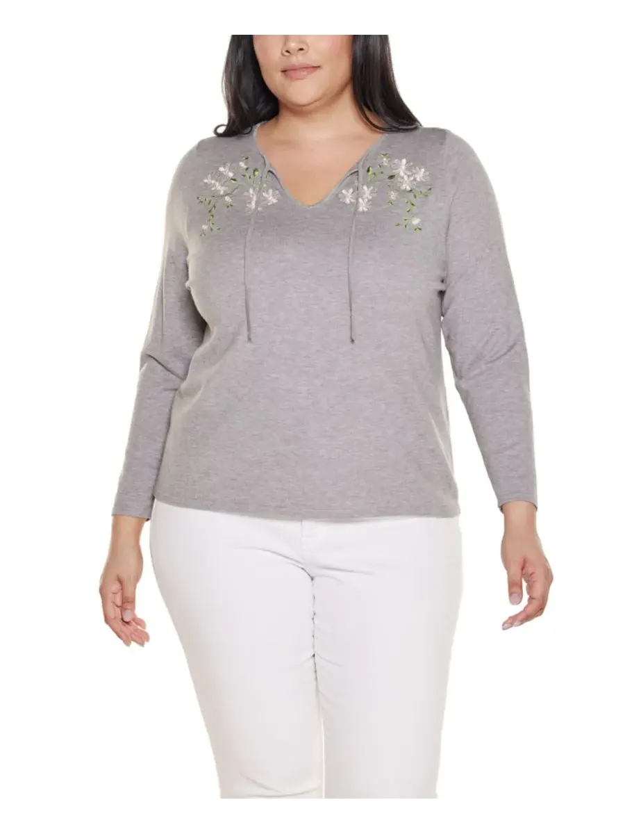 Belldini Свитер большого размера с вышитыми цветами и разрезом на воротнике — изображение 1 из 5, серый