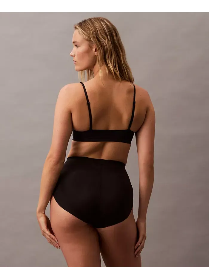 Женское утягивающее нижнее белье Stay-Put Firm Mesh Brief QF8173 Calvin Klein — изображение 2 из 8, черный