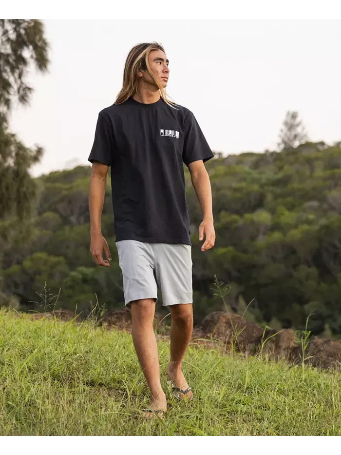 Мужские шорты Taxer Amphibian Quiksilver — изображение 1 из 9, карьерный