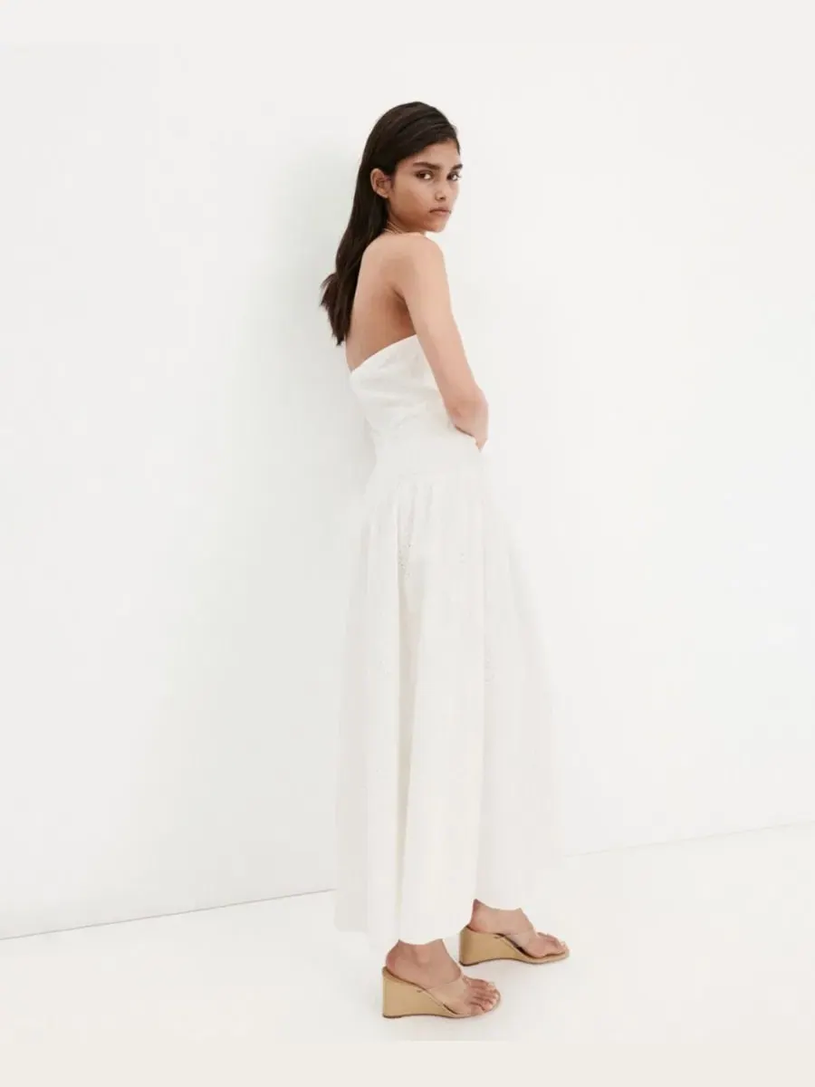 Платье-трапеция с открытой спиной и вышивкой, модель Openwork-Embroidery Halter A-Line Cotton Dress — изображение 3 из 7