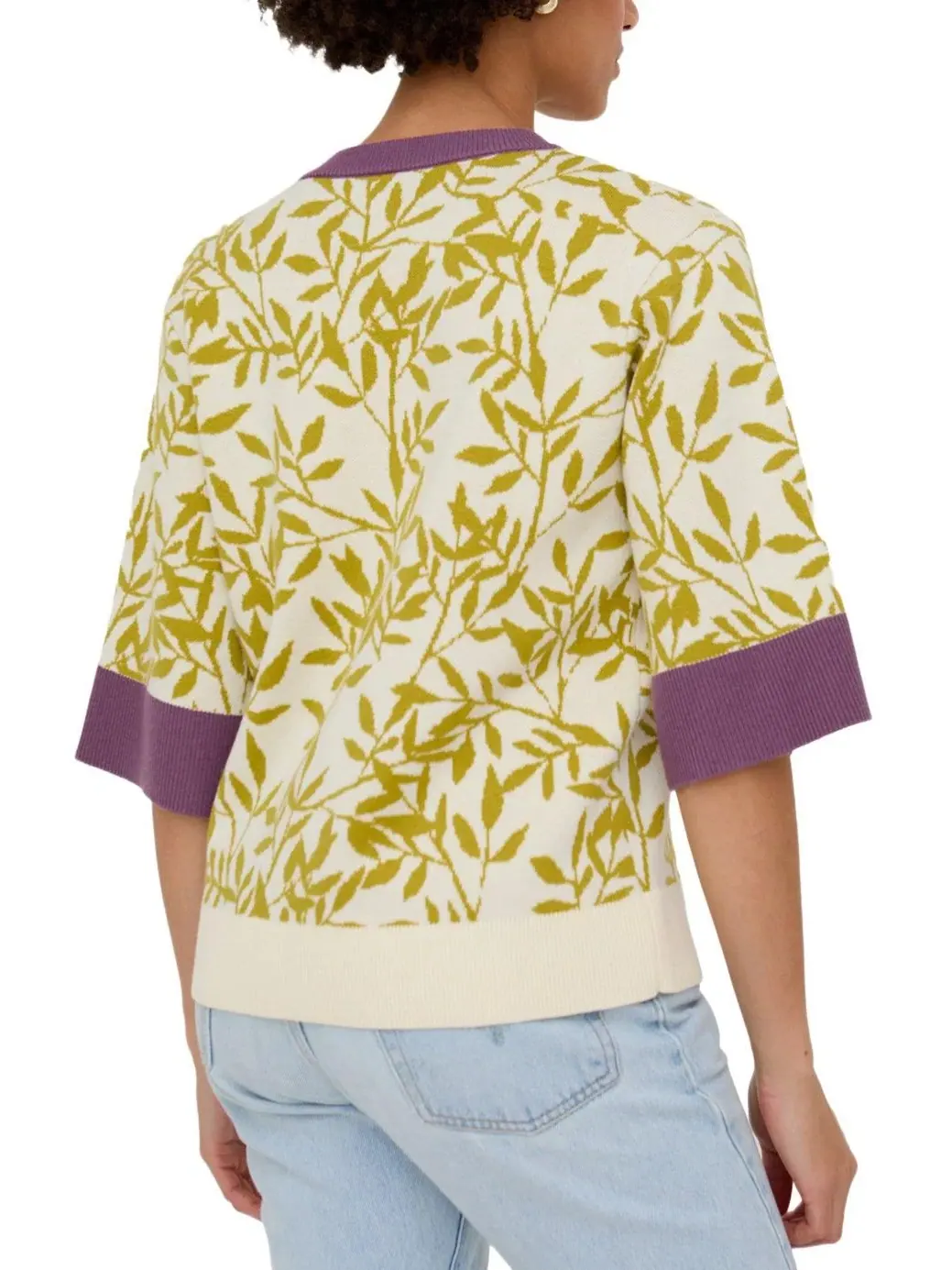 Женский джемпер с листовым принтом Daffodil Slouchy Leaf Print Knitted T-shirt Raffya — изображение 3 из 4, зеленый