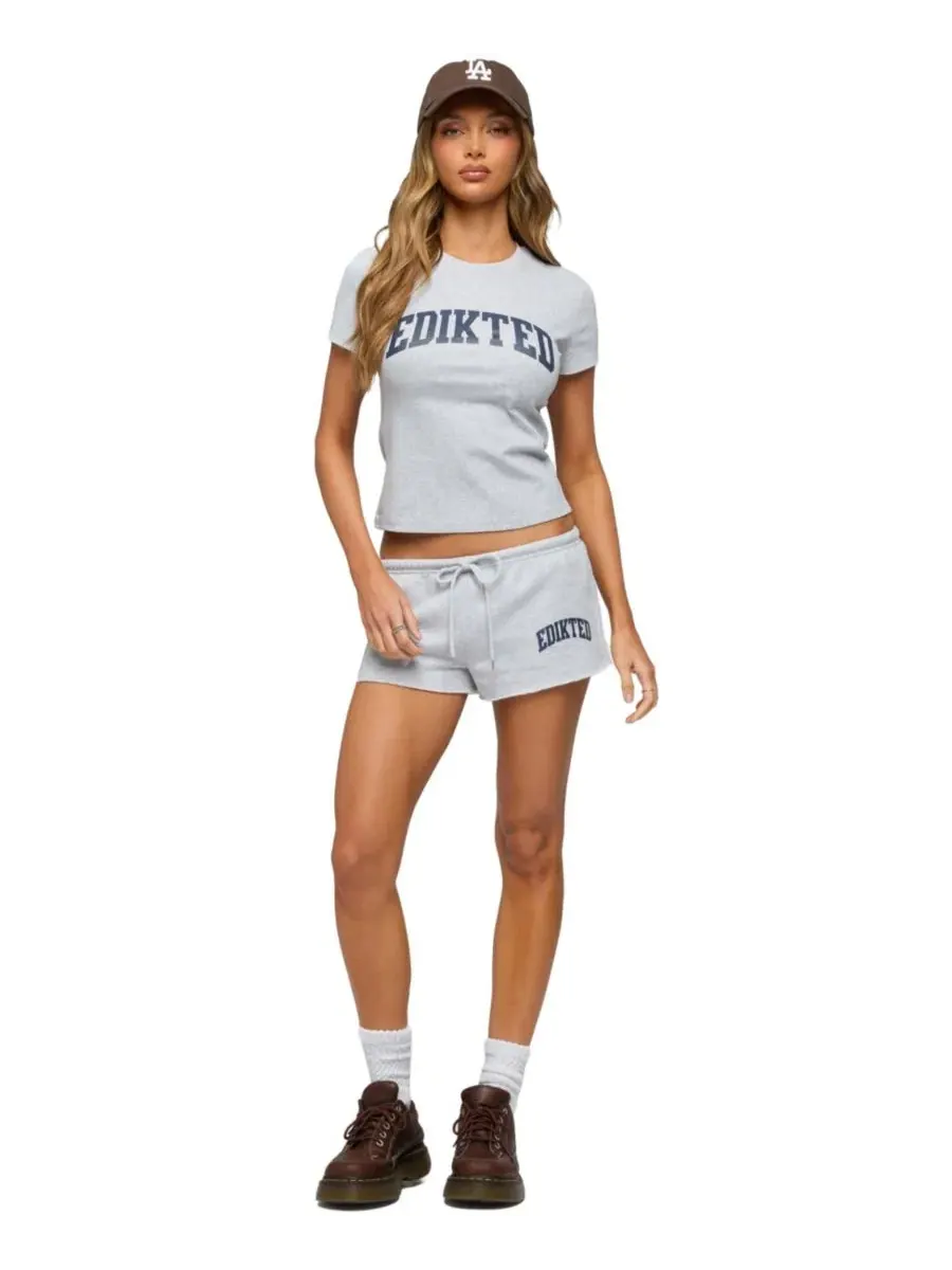 Футболка с принтом Sporty Babe Edikted — изображение 3 из 5, серый