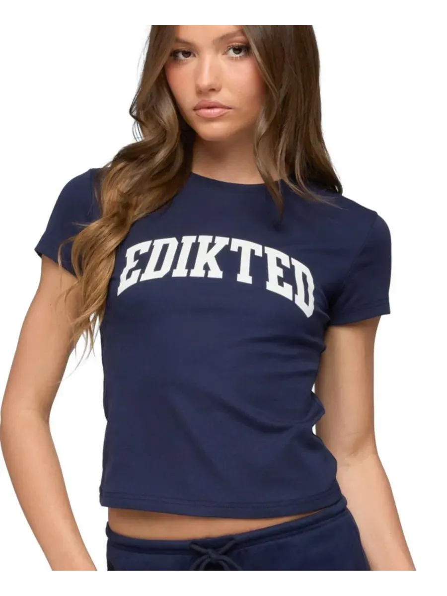 Футболка с принтом Sporty Babe Edikted — изображение 1 из 5, темно-синий