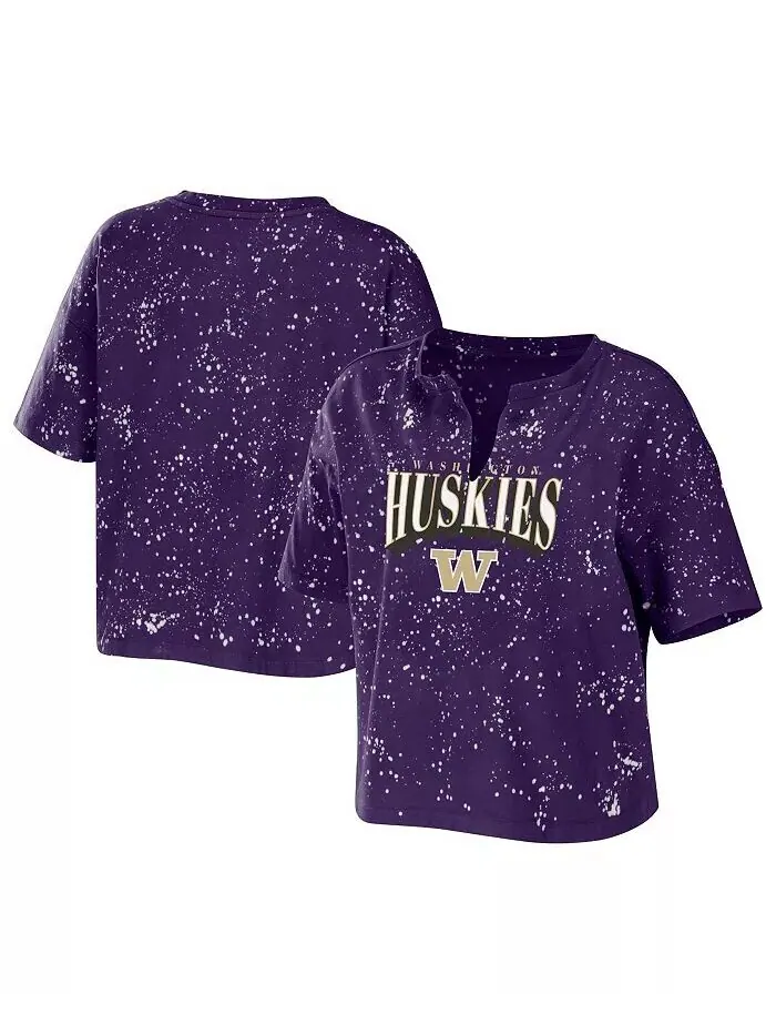 Женская фиолетовая футболка Washington Huskies Bleach Wash Splatter с вырезом-надрезом WEAR by Erin — изображение 1 из 3