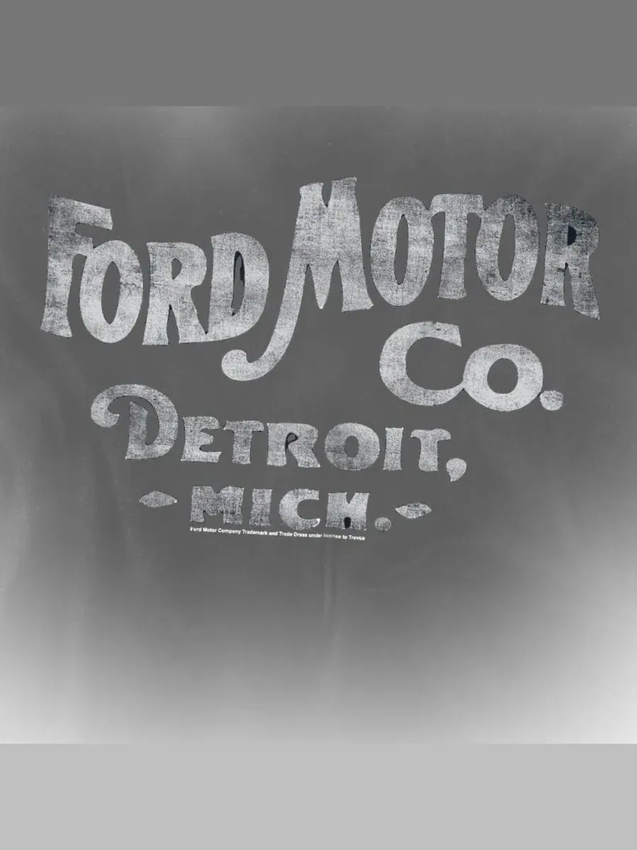 Мужская футболка Ford Detroit Michigan Classic Mustang — изображение 3 из 3, темно-синий