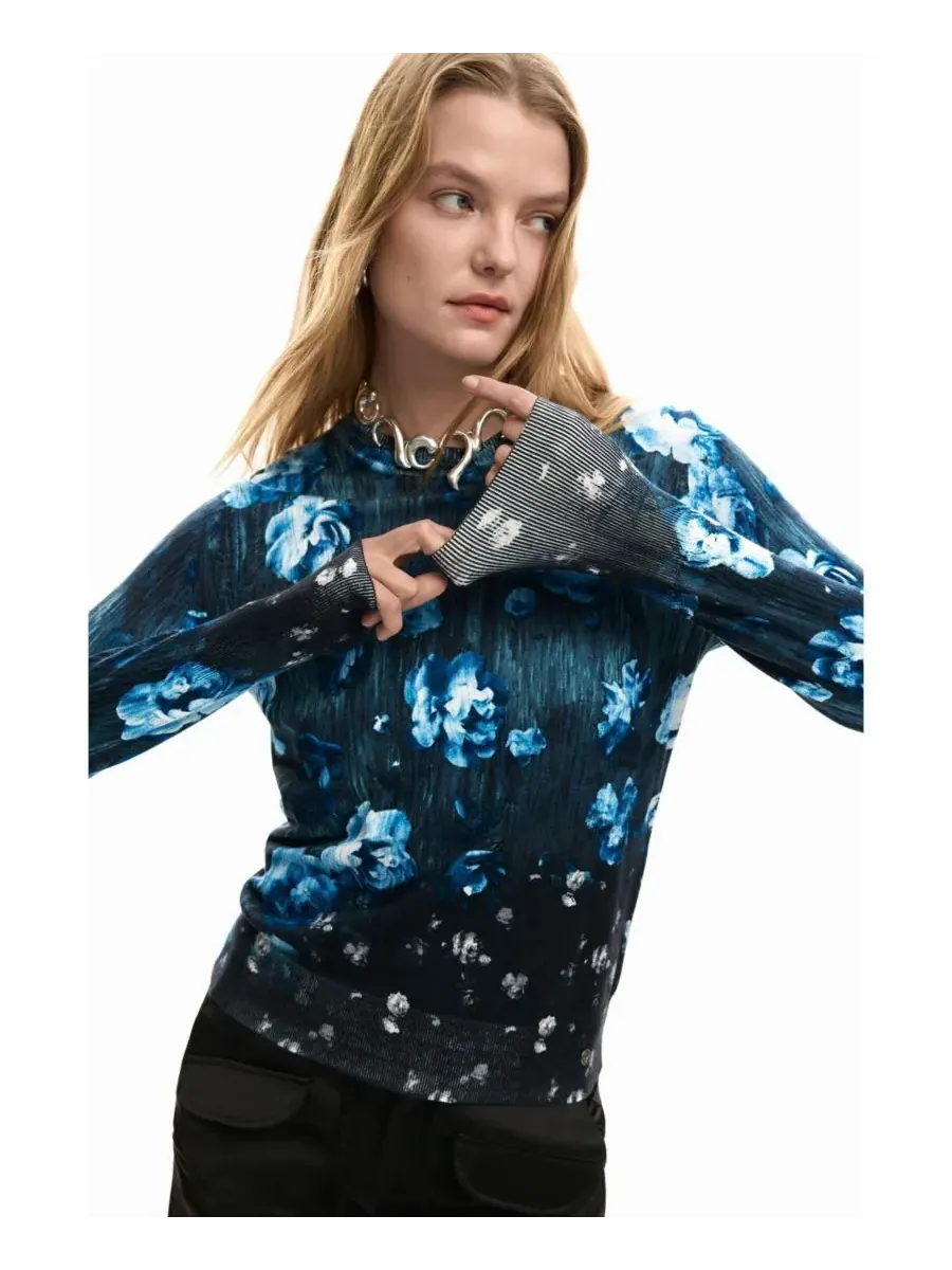 Изящный женский свитер с цветочным принтом Desigual — изображение 3 из 6, черный