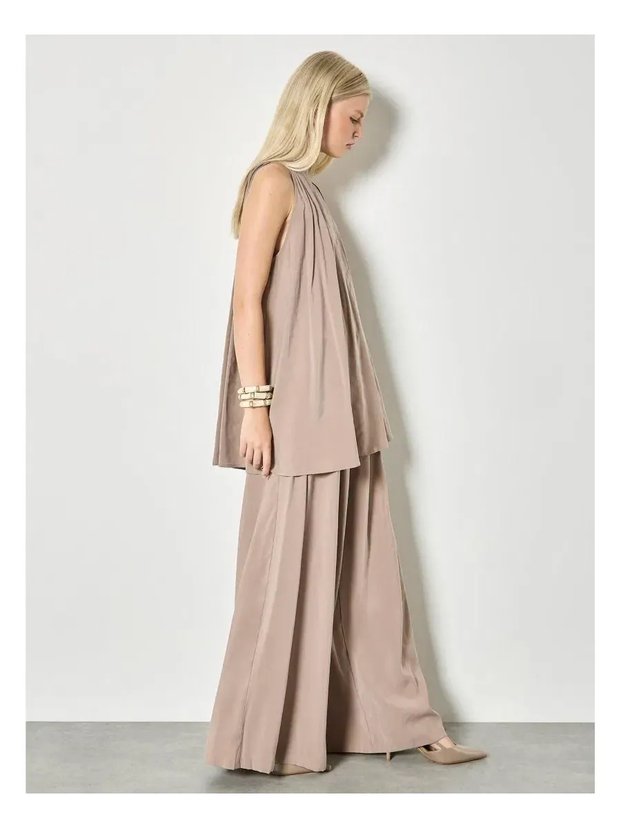 Женские брюки-палаццо со складками, модель Pleated Wide-Leg Apricot — изображение 4 из 5, серый