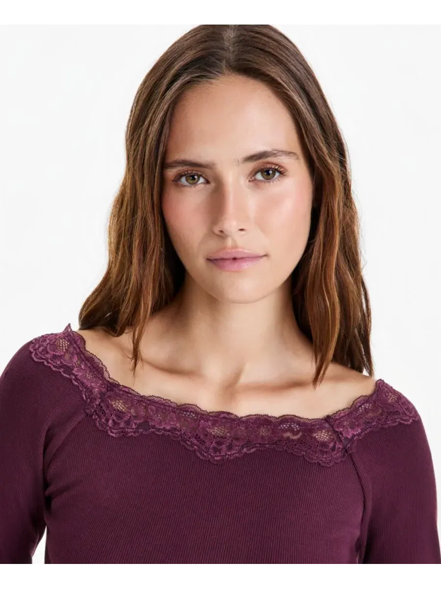 Футболка с кружевной отделкой и ребристой текстурой, Petite Lace Trim Scoop Ribbed T-Shirt And Now — изображение 2 из 3