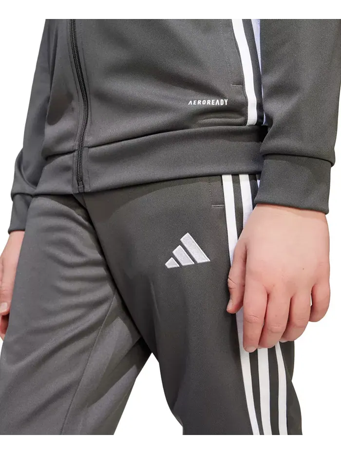 Брюки для тренировок Tiro 25 Essentials для мальчиков старшего возраста adidas — изображение 2 из 4, серый белый
