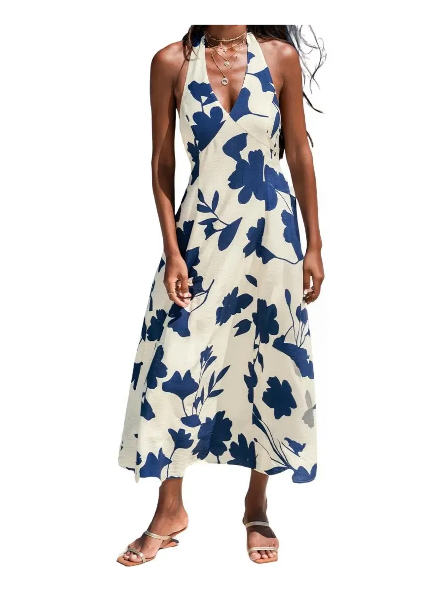 Платье-макси с запахом Just the Beginning Floral Halter Maxi Cupshe — изображение 1 из 3, синий