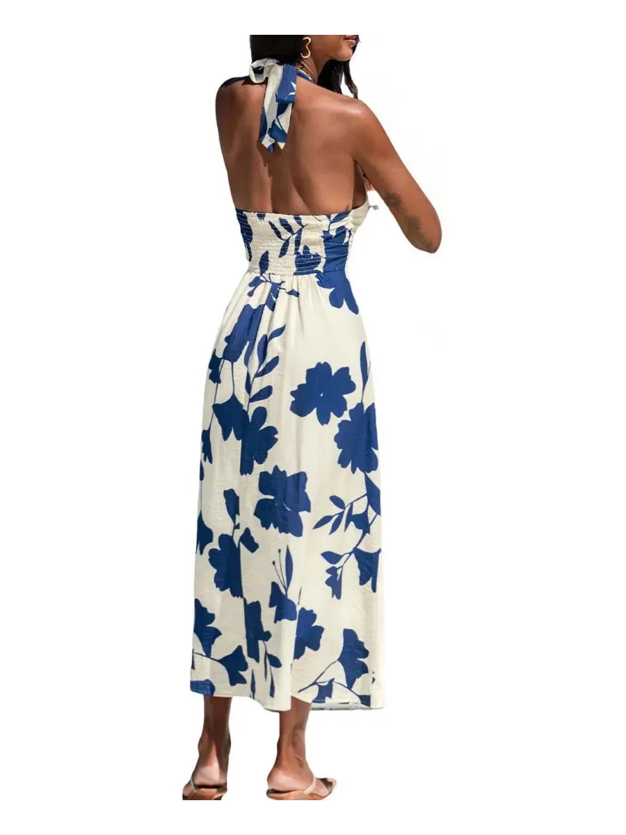 Платье-макси с запахом Just the Beginning Floral Halter Maxi Cupshe — изображение 3 из 3, синий