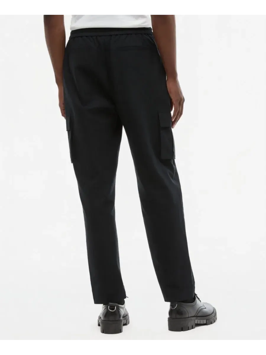 Штаны карго свободного кроя с завязками, модель Utility Cargo-Pocket Pants Mode of One — изображение 3 из 4, глубокий черный