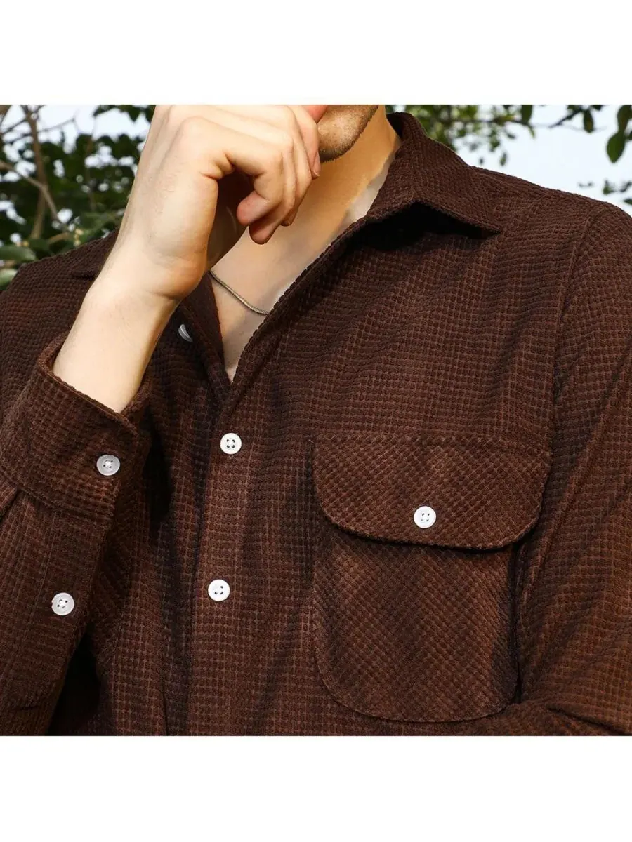 Campus Sutra Мужская тактильная рабочая рубашка шоколадно-коричневого цвета — изображение 7 из 7, коричневый