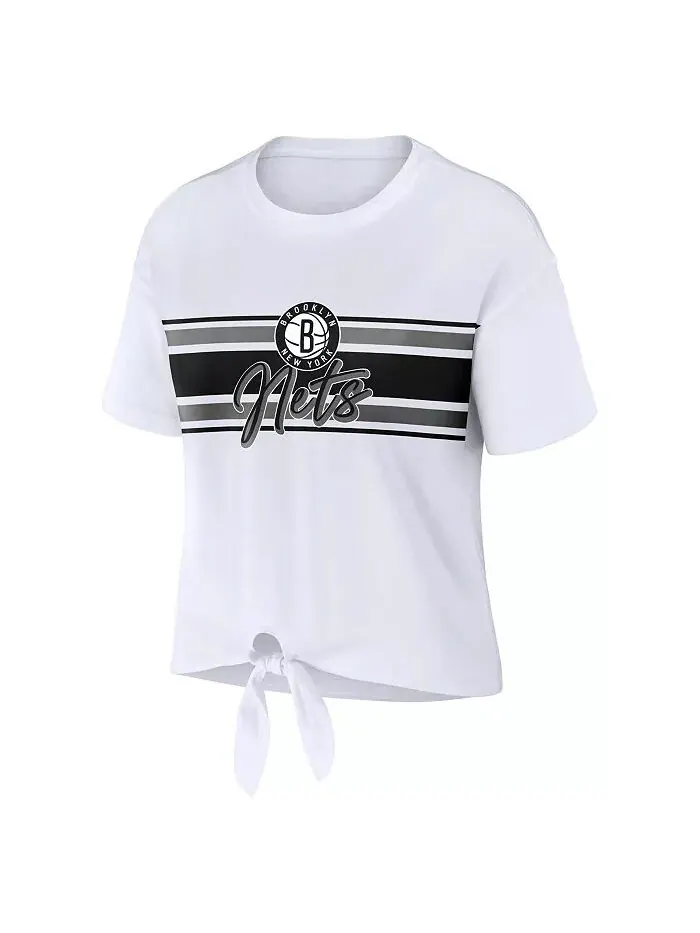 Женская белая футболка Brooklyn Nets с завязками спереди WEAR by Erin Andrews — изображение 2 из 3