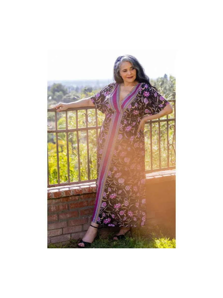 Платье макси с принтом Wanderlust Border Print Kiyonna, Mauve Border Print — изображение 5 из 6