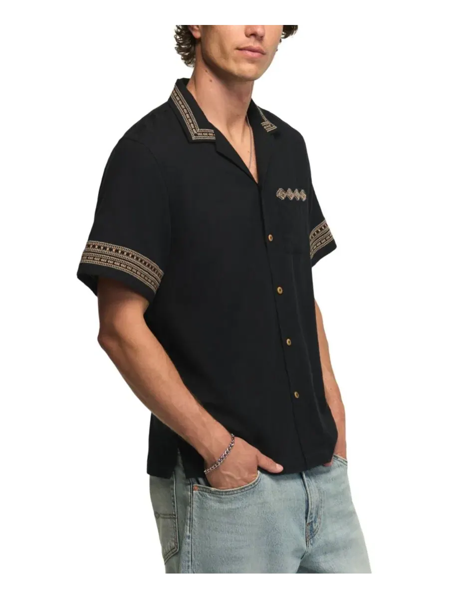 Мужская рубашка с коротким рукавом и вышивкой, классический крой, Camp Collar Lucky Brand — изображение 3 из 5, черный