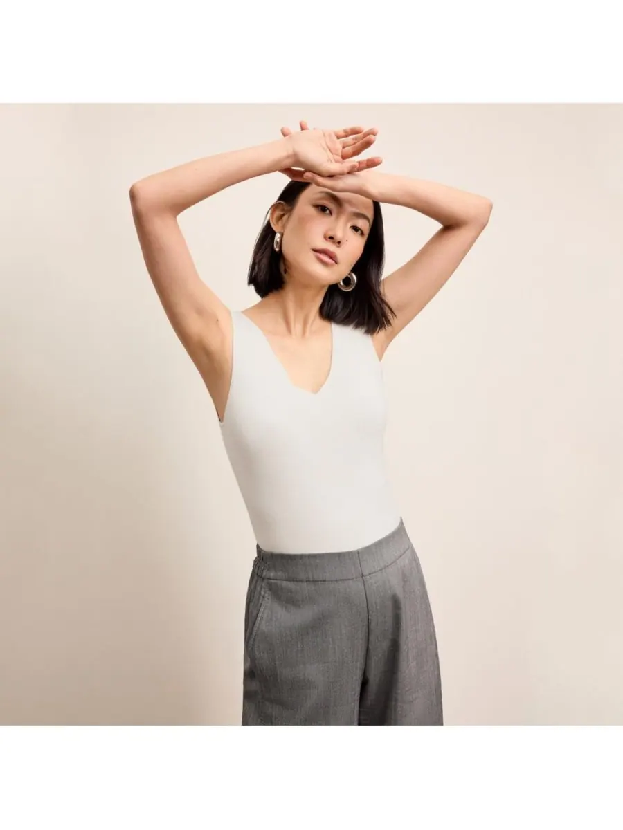 Женская майка Alecia с V-образным вырезом - Eco 365Knit MMLaFleur — изображение 6 из 8, белый