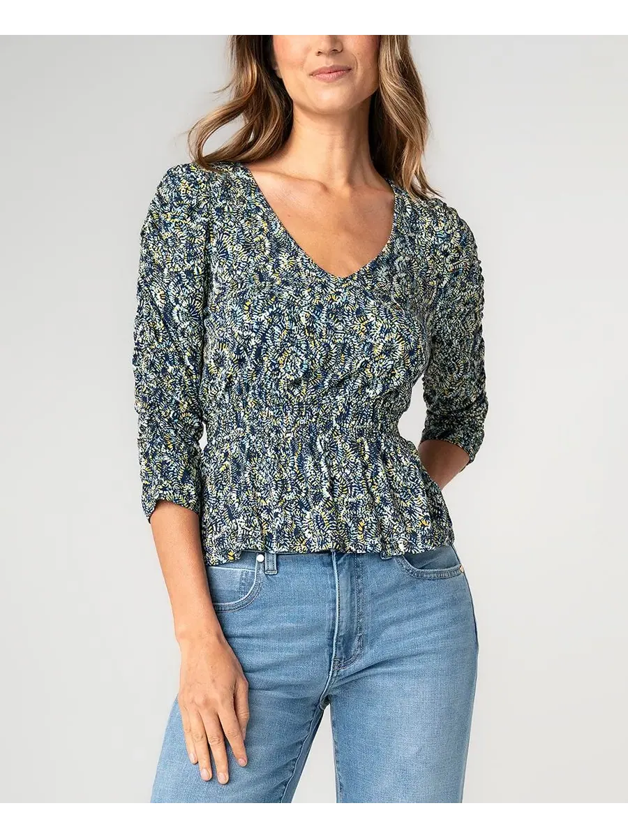 Топ с рукавами 3/4 и принтом, модель Ruched-Sleeve V-Neck Knit Liverpool Los Angeles — изображение 1 из 3