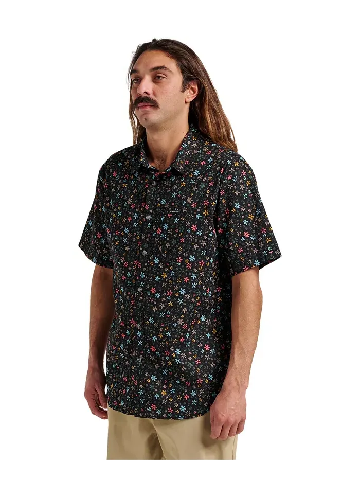 Мужская классическая рубашка с коротким рукавом Ditsy Mini Quiksilver — изображение 4 из 4, затмение