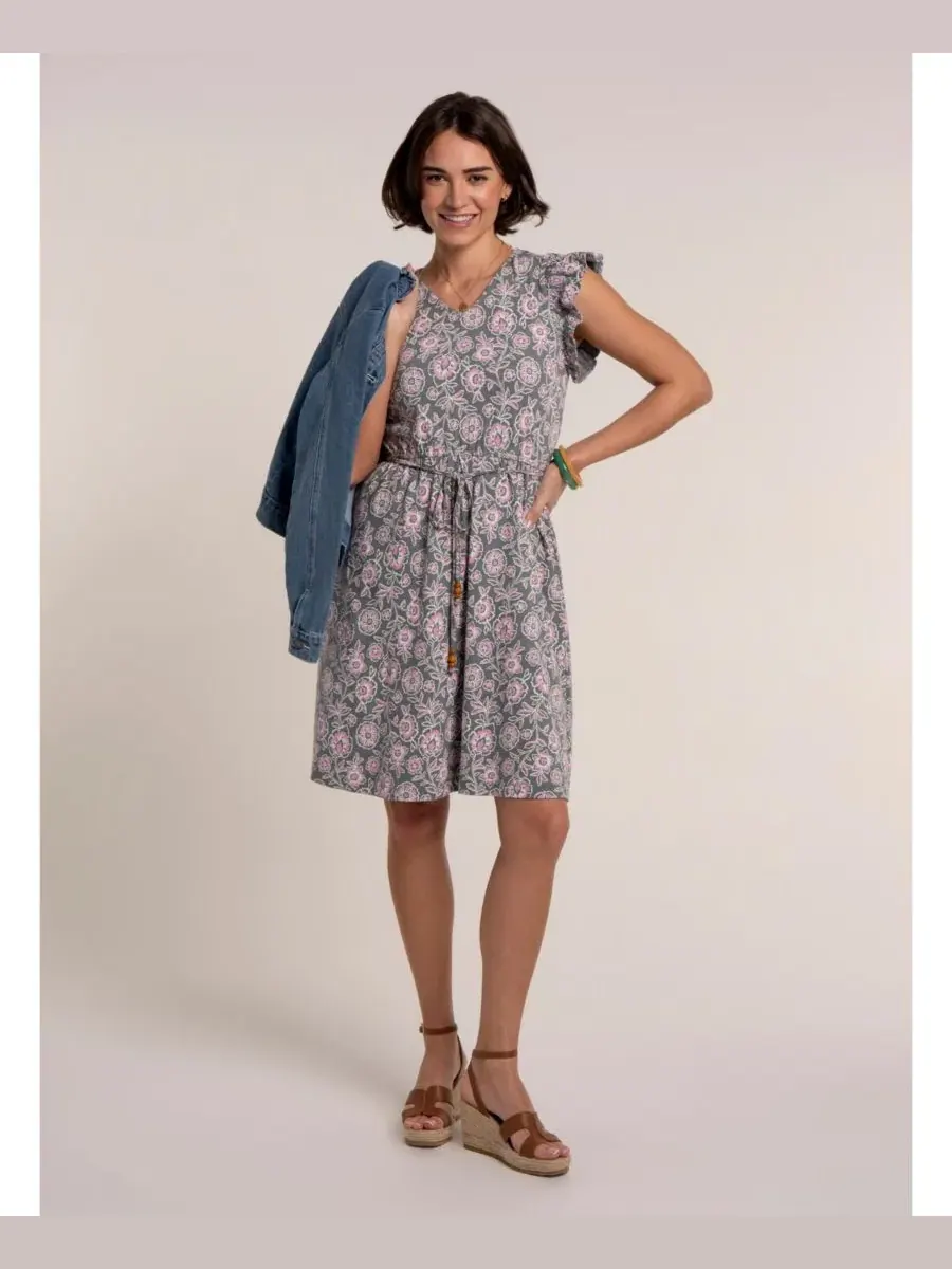 Платье с V-образным вырезом и рюшами Manoela Floral Print Brakeburn — изображение 7 из 8, хаки