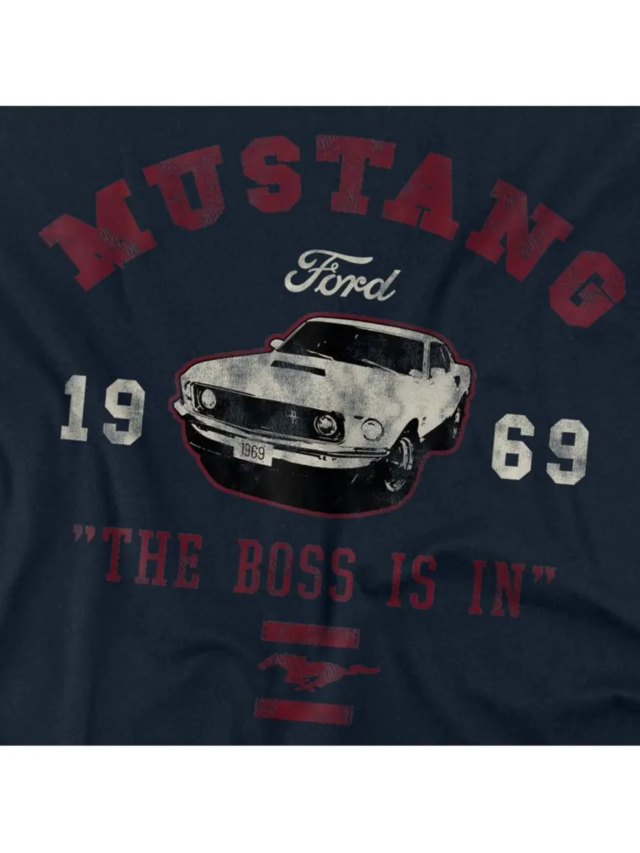 Футболка "Большой и высокий Ford: Босс в футболке" Mustang — изображение 2 из 3, темно-синий