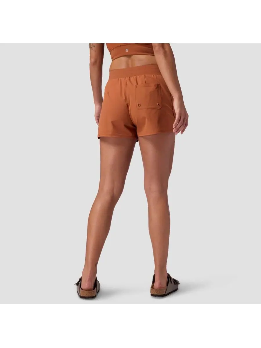 Женские шорты Tahoe Boardwalk Short Performance Shorts Backcountry — изображение 2 из 5, сиенный