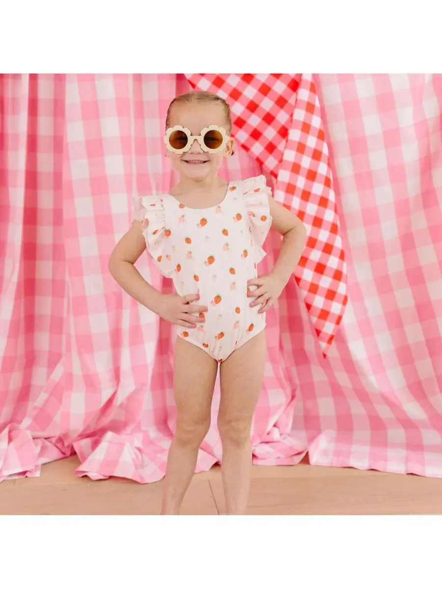 Милый купальник для маленьких девочек с ягодным рисунком Sweet Wink — изображение 2 из 7, розовый