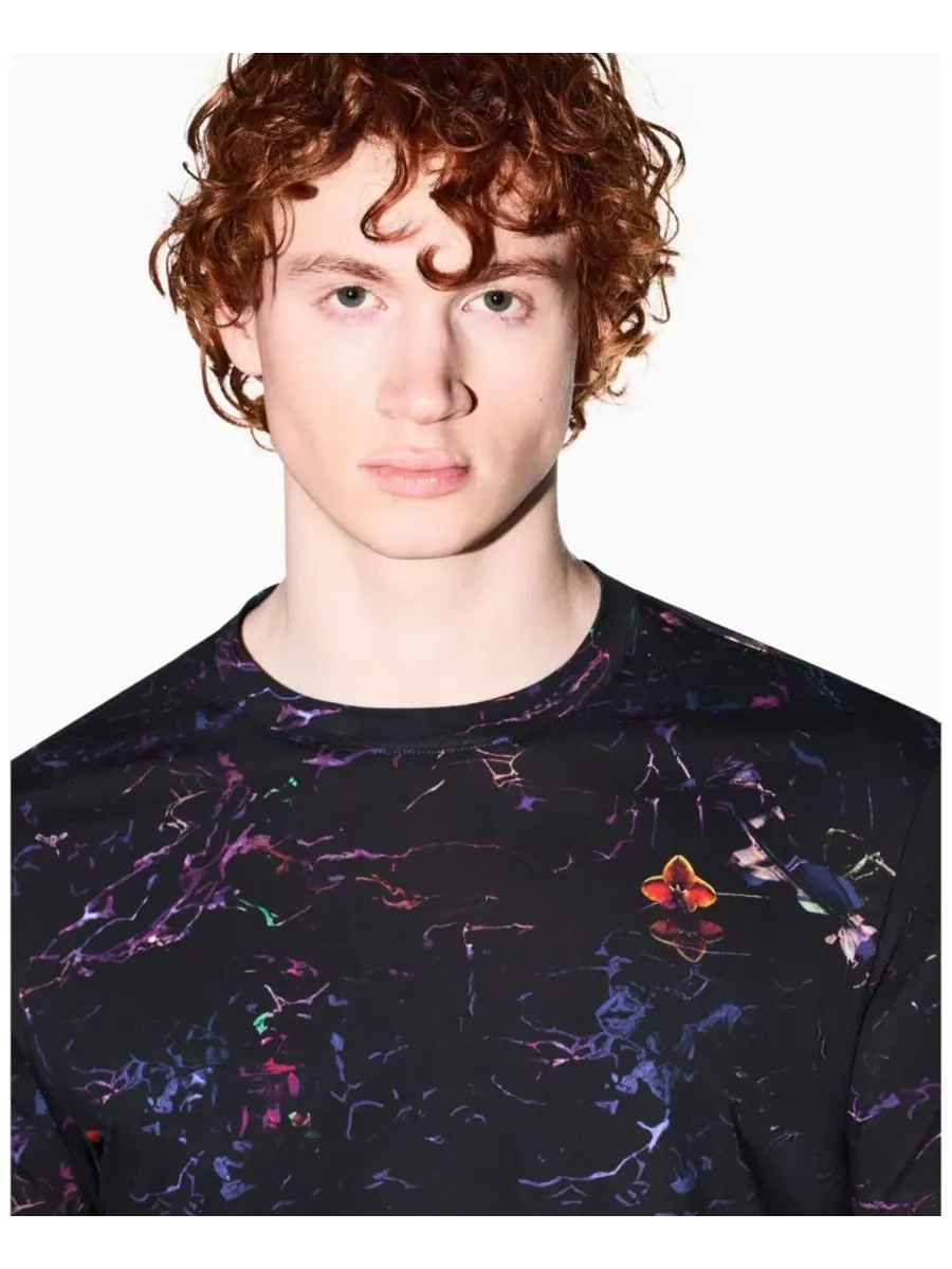 Мужская футболка с коротким рукавом и цветочным принтом A|X Armani Exchange — изображение 5 из 5, цветочный принт