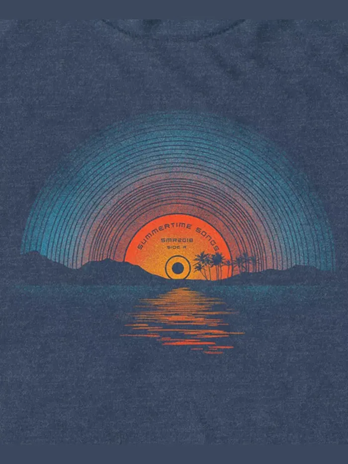 Мужская футболка с коротким рукавом Sound of Summer Design By Humans — изображение 3 из 3, темно-синий