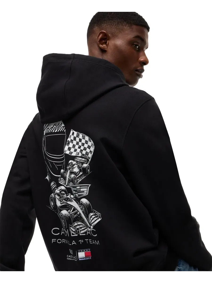 Худи с капюшоном Tommy Hilfiger x Cadillac F1 Racing Graphic Hoodie — изображение 3 из 4, черный
