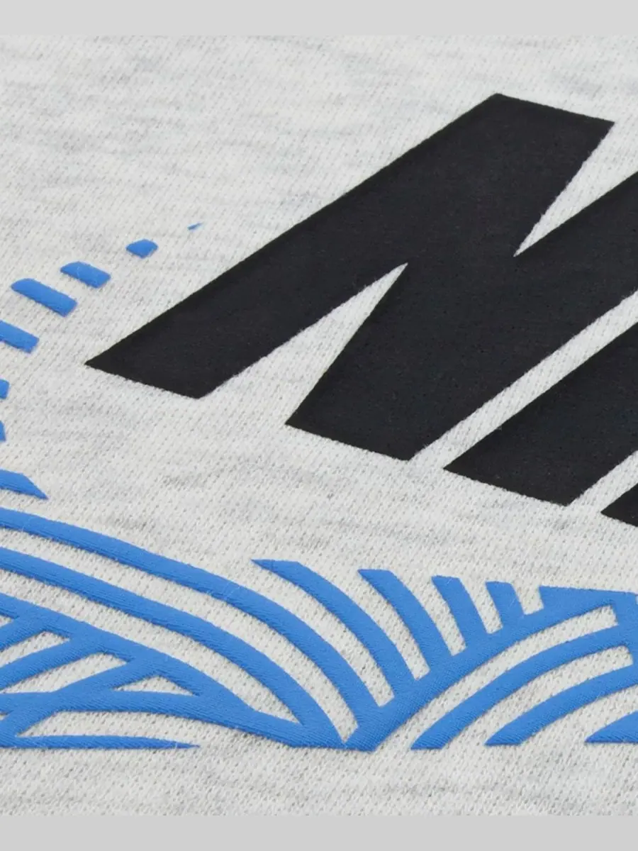 Детская толстовка In The Zone Oversized с круглым вырезом, размер 4-7 Nike — изображение 4 из 4, ивовый эйр